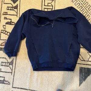 Lululemon sweatshirt